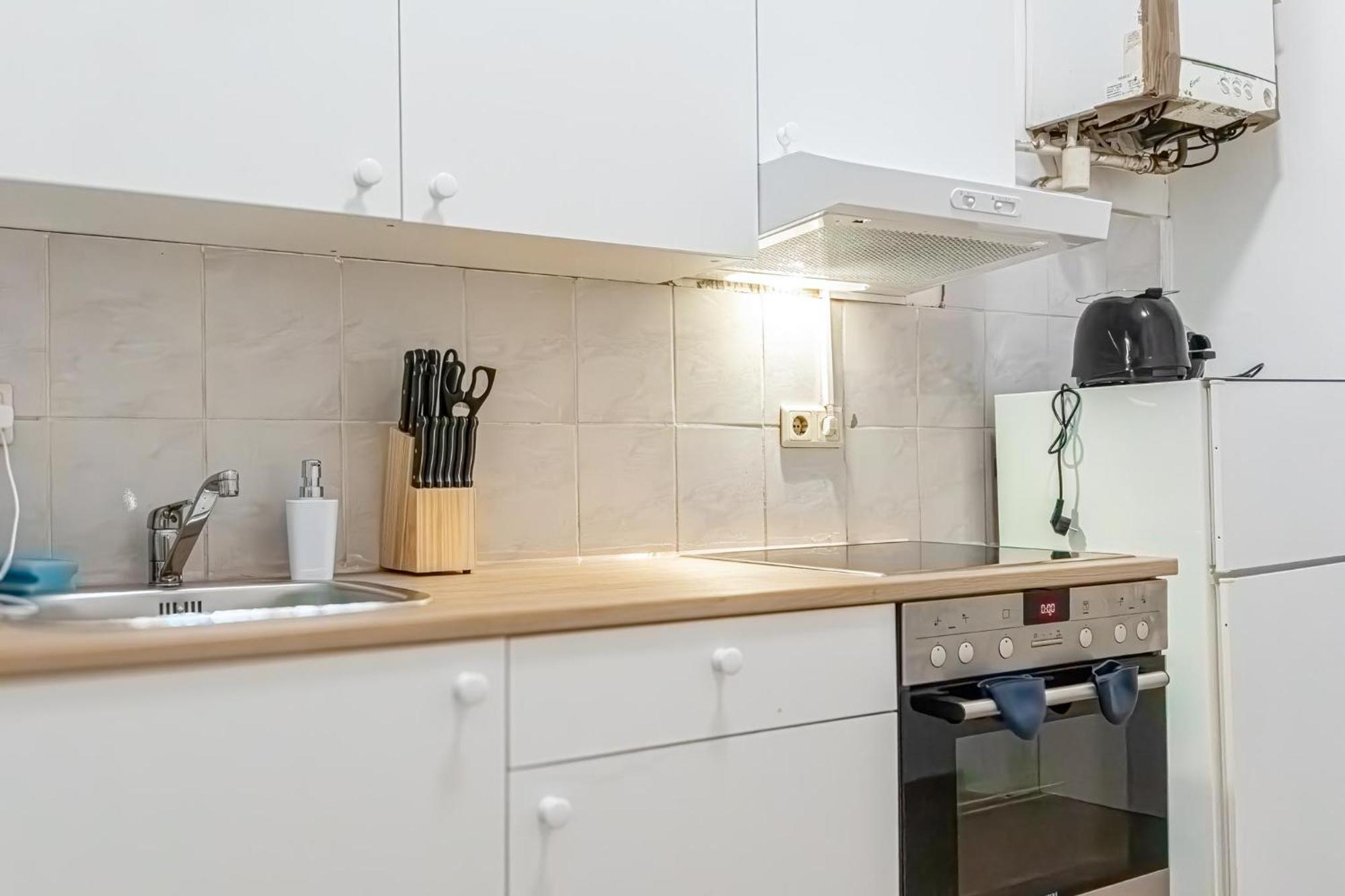 City-linked 2br Near Wiener Stadthalle Apartment Wien